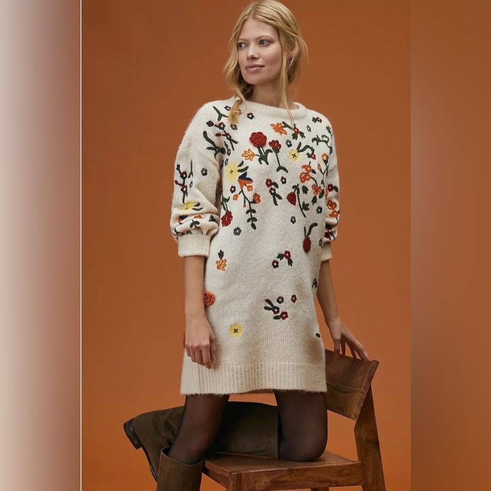 NWT Anthropologie Floral Appliqué Embroidered Cream Sweater Tunic Mini Dress
